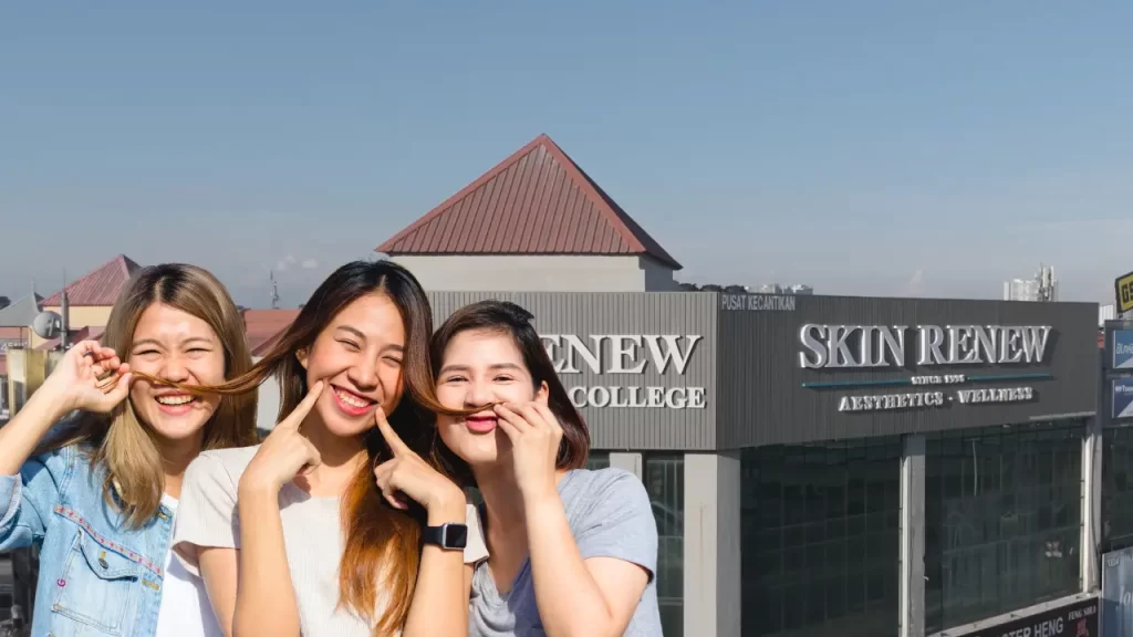 Skin Renew Academy have SKM beauty course and provide professional beauty certificate that for every graduate students.